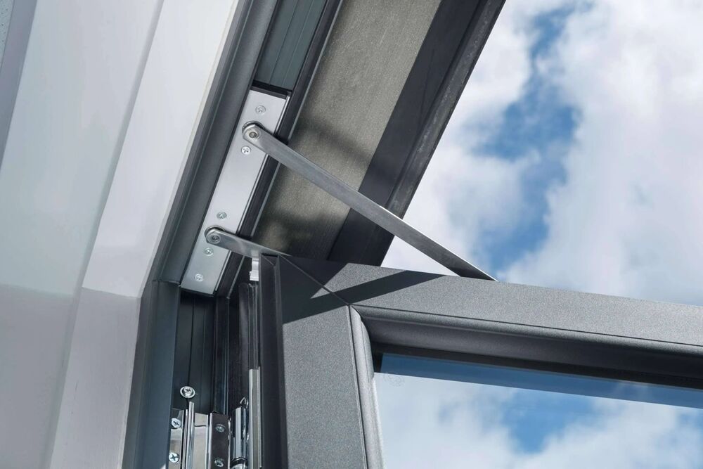 upvc-hardware-scaled_jpg_80